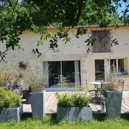 Vila 21 Les Boissieres Saint-Branchs Exteriér fotografie