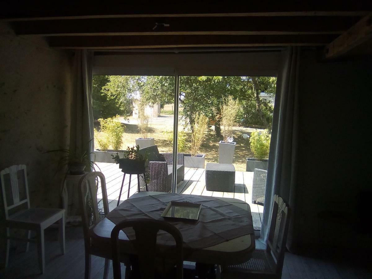 Vila 21 Les Boissieres Saint-Branchs Exteriér fotografie